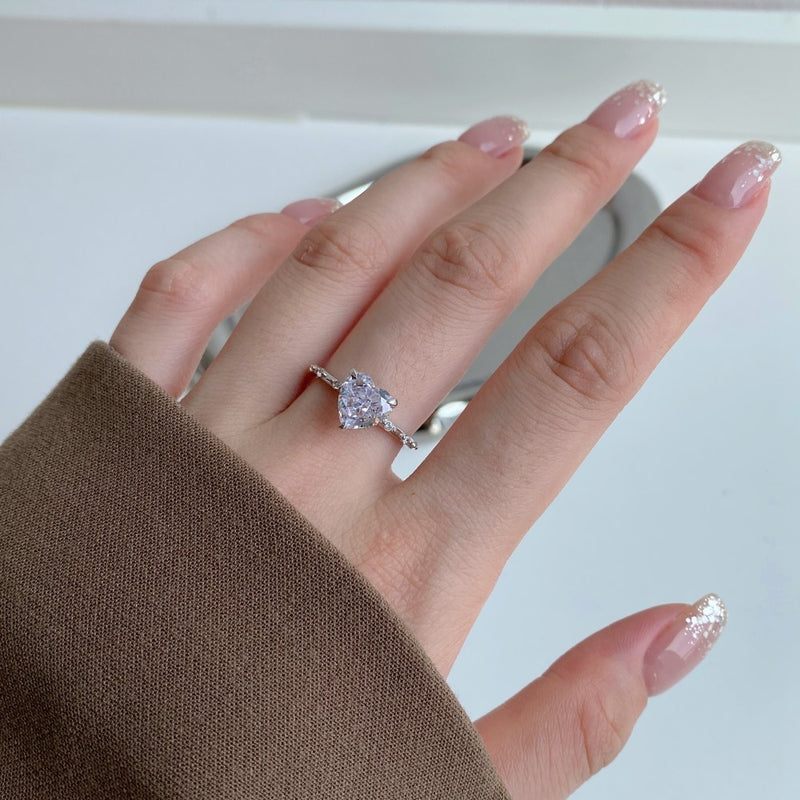 S925 Sterling Silver High Carbon Rhinestone Ring Heart-shaped Ice Flower Cut Zircon